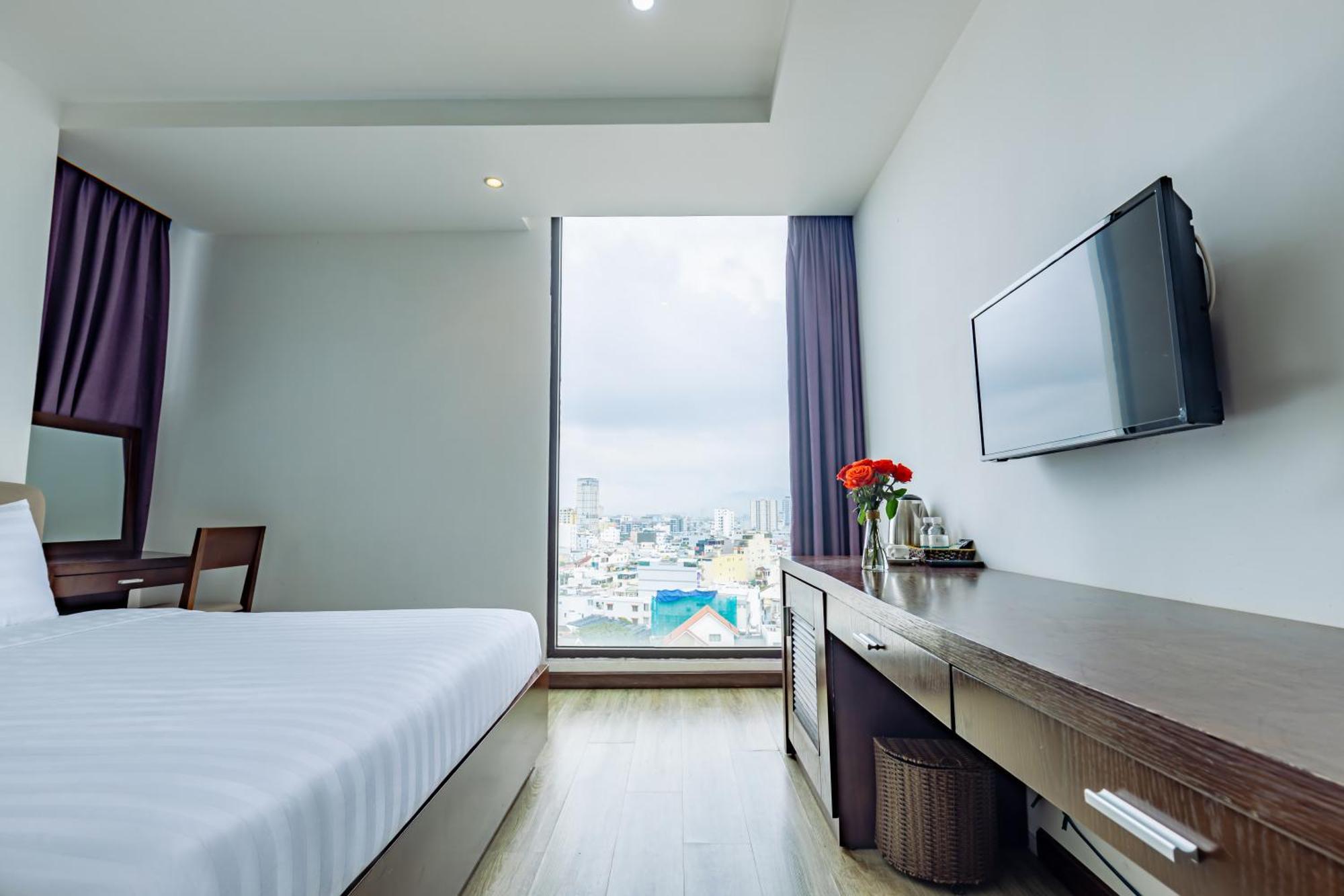 Golden Sun Apartment By New Sky Travel ดานัง ภายนอก รูปภาพ